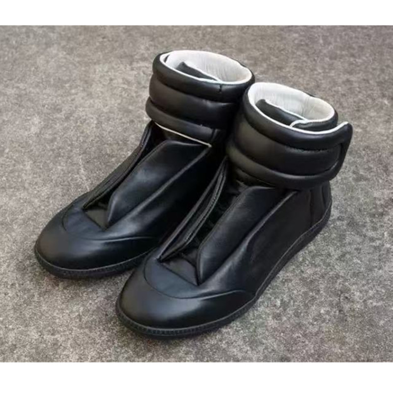 Women Futuristic Slip On High  - đánh giá và giá Circle Hook Set